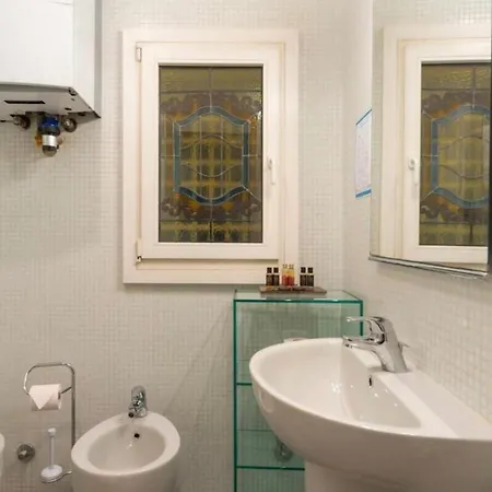 San Samuele Apartment Venice